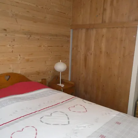 Apartment With Balcony Village Centre *